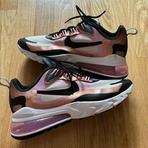 Nike Air Max 270 React